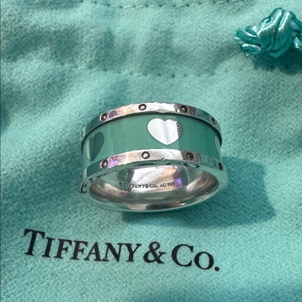 Tiffany & Co. Silver Heart Band - Picture 3 of 6